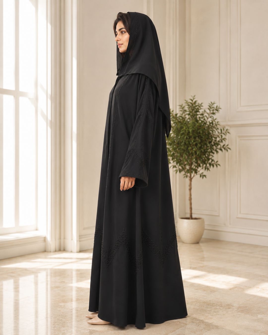 Elegant Black Geometric Embroidered Hooded Abaya