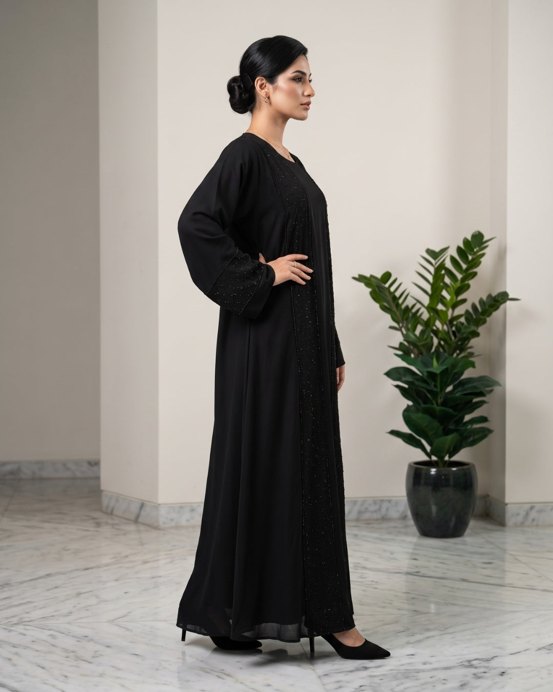 Black Honeycomb Crystal Embellished Abaya